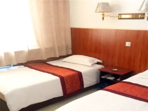 Shihezi Huaxi Hotel