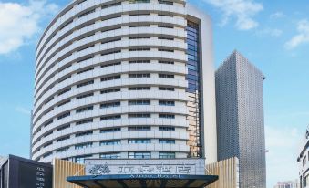 Atour Hotel (Ningbo Tianyi Square)