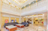 Vienna Hotel (Lufeng Jieshi Bus Station)