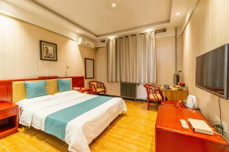 Qinyang Baihui Hotel Отели рядом с достопримечательностью «Danhe Canyon»