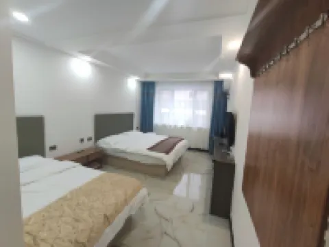 Feng Lin Adan Holiday Inn Hotels in Fenglin County