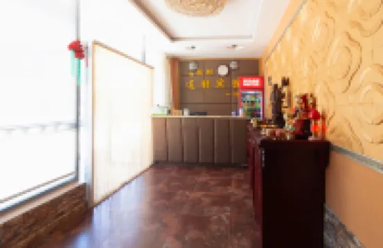 Utopia Theme Inn