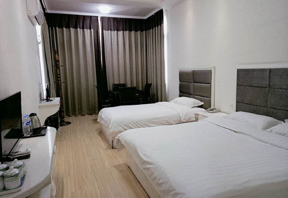 Hongtai Business Hotel