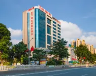 Vienna International Hotel (Dongguan Fengshen Avenue) Hotels near Sichuan Condiment Concourse