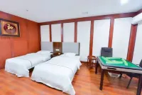 Jiulong Jingxuan Inn