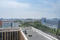 Karamay Jiuyue Longhua Grand Hotel