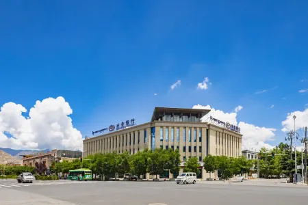 Xinding Hotel