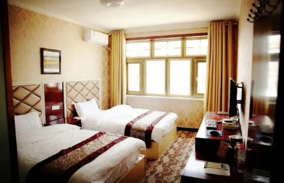 西吉假日商務賓館（人民醫院店）