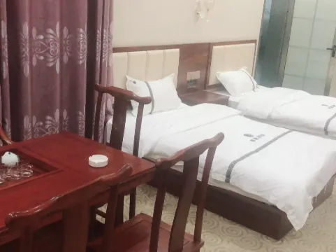 Fangcheng Xiyue Hotel