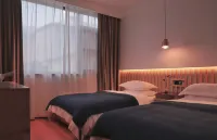 Yuntai Mountain Plain House Hôtels à : Xiuwu