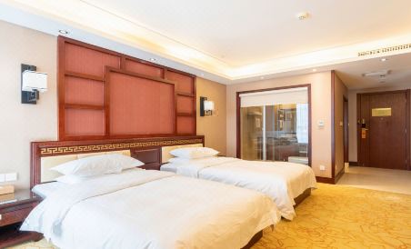 Vienna Classic Hotel (Kunming Caiyun North Road Xinyazhou) - Housity