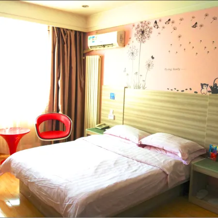 Xin'gang Fashion Hotel