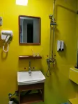 Zhoukou Yili Renhe Hotel - 2 stjerner