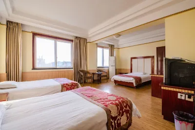 Jinjue Hotel (Xinyang Minggang Hospital of Traditional Chinese Medicine) Hotels near Minggang East  Railway Station