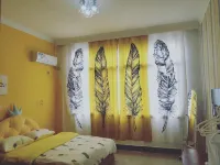 Theme Inn