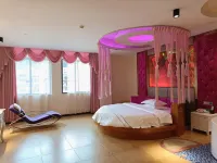 Lvcheng Garden Theme Hotel Hotels in Suining