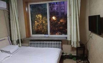 Fengcheng Xinhua Hostel