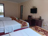 Kaifu Business Hostel - parkir