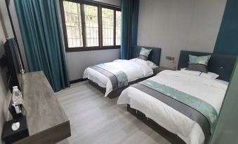 Xingyi Siyuan Hotel