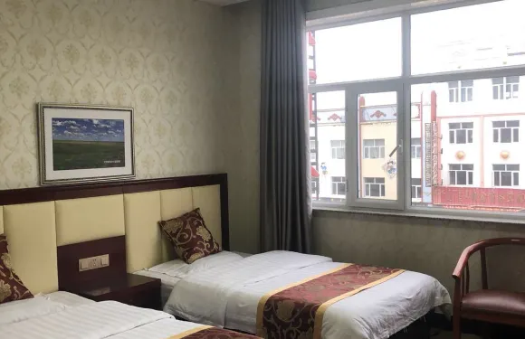 阿巴嘎旗君越商務賓館