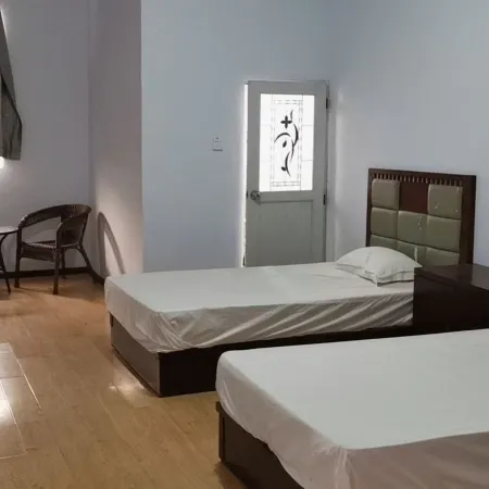 Xingyang Zhangcun Hotel