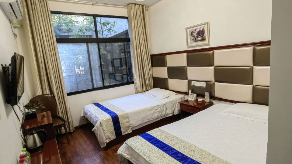 Zhouzhi Jintai Hotel