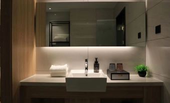 H Hotel (Yishui Jiafeng Branch)