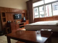 Jilong Yage Hotel