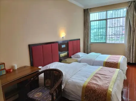 Jinping Shuntian Hotel Отели рядом с достопримечательностью «Chixiping Fengyu Bridge»