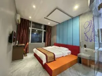 TaTa Fashion Express Hotel