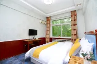 Tieling Traffic Hotel