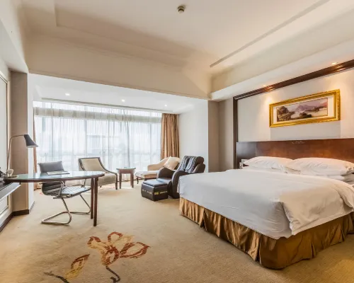 Vienna International Hotel (South Square of Changzhou Railway Station) Hotels near Tianning