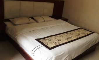 Rongou Guest House