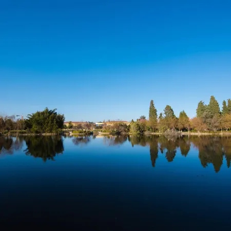 Yunyuan Lake House Collection Cultural Boutique (Dianchi Ethnic Village)