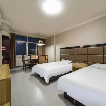 Anren Xindu Hotel