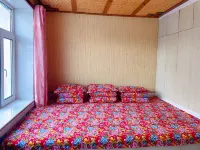 Xuegu Lirongjia・Snow Valley Boutique Scenic Inn (Snow Town Scenic Area) - Losmen