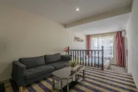 Kaili Shangjie Hotel (International Trade Shopping Center)