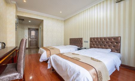 Suitetrails - Pinghu New Shell Hotel