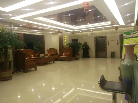 Tianzhu Dalong Business Hotel Отели рядом со станцией Tianzhu Railway Station