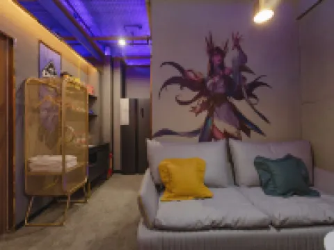 Luoyang T1 E-sports apartment
