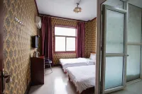 Huixian Zhongyi Inn