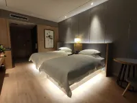 군래 호텔 (신양역 지점)