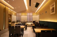 Haiyan Baimei Hotel