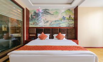 Maitreya Sanlong Hotel (Huquan Hot Spring Ecological Park Honghe Water Town Branch)