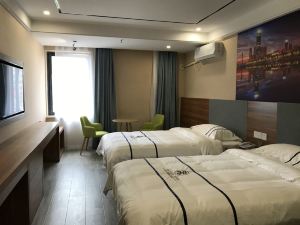 Pinxuan Boutique Hotel (Wuhan Engineering Science and Technology College )