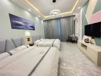 Qiaojia Liuliu Hotel