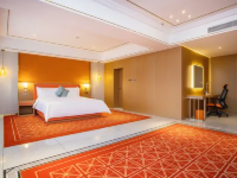 Peninsula Club Hotel Iton Hotels in Yitong