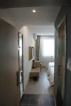 Heng 8 Hotel Chain (Jiaxing Youchegang Swan Lake)