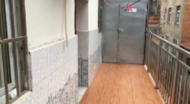 Cayman Hotel California