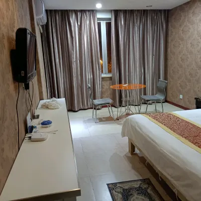 Wenling Junta Business Hotel Hotels near Changyu Dongtian